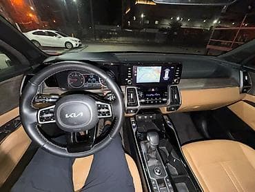 range rove: Kia Sorento: 2021 г. — 4
