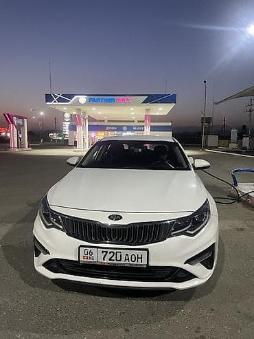 Kia K5: 2018 г., 2 л, Автомат, Газ, Седан