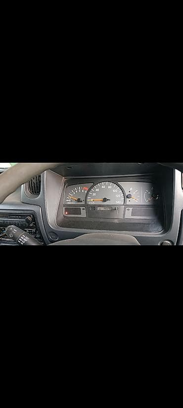 Suzuki : 2004 г., 2 л, Кол менен иштөөчү, Бензин — 7