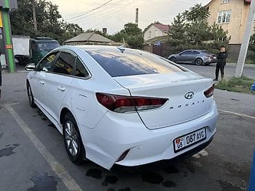 Hyundai Sonata: 2018 г., 2 л, Автомат, Газ, Седан — 4