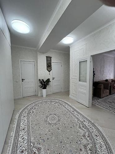 3 комнаты, 90 м², Азия Молл Элитка, 11 этаж, Евроремонт at lalafo.kg 3 комнаты, 90 м², Азия Молл Элитка, 11 этаж, Евроремонт