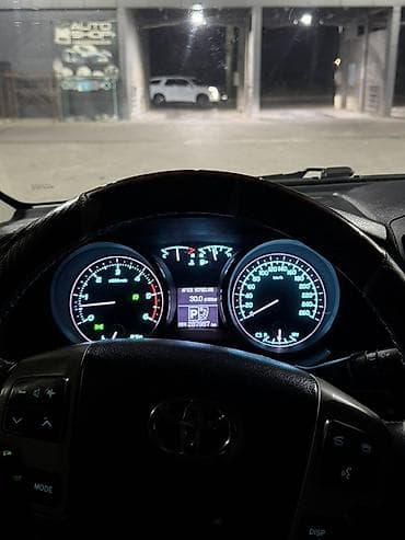 Toyota Land Cruiser: 2008 г., 4.5 л, Автомат, Дизель, Внедорожник — 8