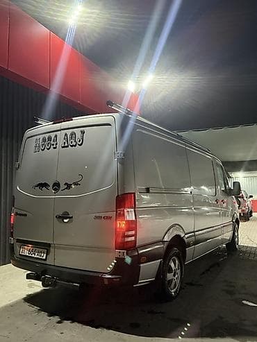 мотоциклы 600 куб: Легкий грузовик, Mercedes-Benz — 4