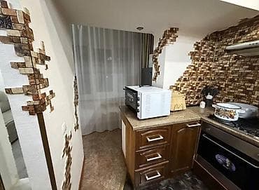 каракол снять квартиру: 2 комнаты, 52 м², Индивидуалка, 2 этаж, Косметический ремонт — 1