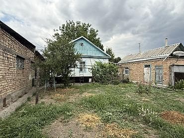 дом дом: Продается Дом (5 соток) в Токмаке рапологается по М. Горького ( за — 10