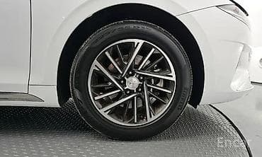 Продажа авто: Hyundai Grandeur: 2021 г., Робот, Газ, Седан — 3