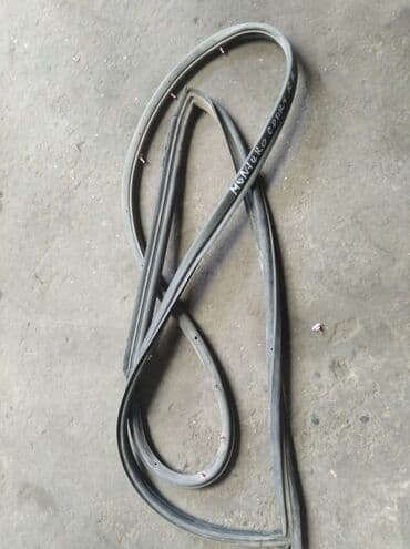 работа склейка пакетов на дому: Mitsubishi Montero Sport уплотнитель двери, Митсубиси Монтеро Спорт — 2