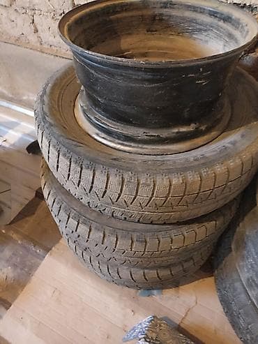 продам шины 19565 r15: Комплект зимних шин (4 шт.) - Тип: зимние, ненаправленный рисунок — 1