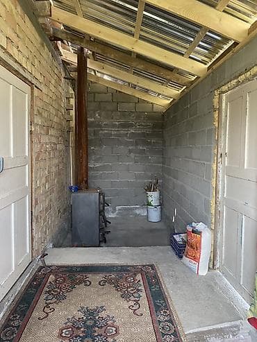 продам дом киргизия 1: Дом с печным отоплением и пристройкой - Частный дом 3х ком. 5сот — 3