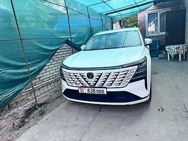 передние фары камри: Changan CS75 Plus: 2025 г., 1.5 л, Автомат, Бензин, Кроссовер — 1