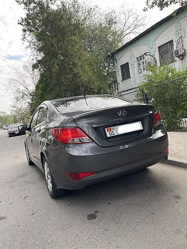 Продажа авто: Hyundai Solaris: 2015 г., 1.6 л, Автомат, Бензин, Седан — 2
