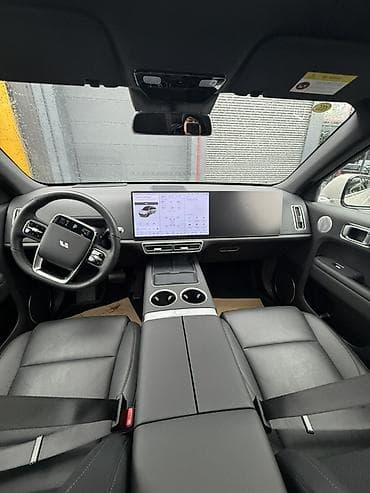 авто крайслер: Lixiang L6: 2024 г., 1.5 л, Автомат, Электромобиль, Кроссовер — 7