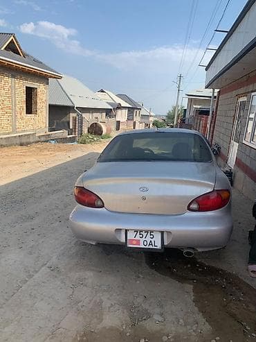 hyundai xcient: Hyundai Avante: 2000 г. — 7