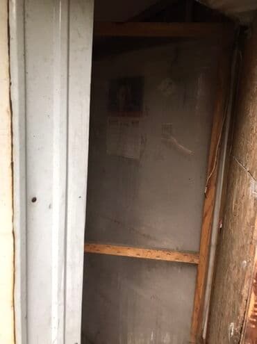 кантенер дом: Металлический киоск/вагончик с панорамным остеклением спереди — 1