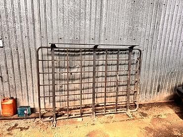 Дополнительное оборудование: Корзина На рейлинги Сталь — 3