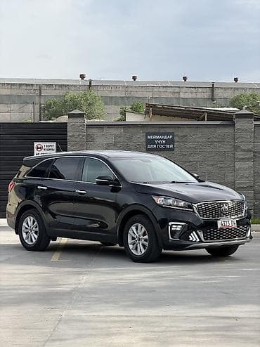 small car: Kia Sorento: 2019 г., 2.4 л, Автомат, Бензин, Минивэн — 3