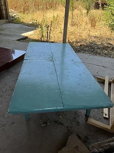стол национальной: Продаются два стола, по 500 сом каждая (окончательно) один низкий — 1