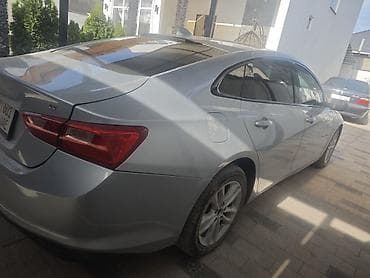 mercedes g wagon: Chevrolet Malibu: 2018 г., Автомат, Седан — 3