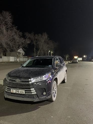 Toyota Highlander: 2019 г., 3.5 л, Автомат, Бензин, Кроссовер — 2