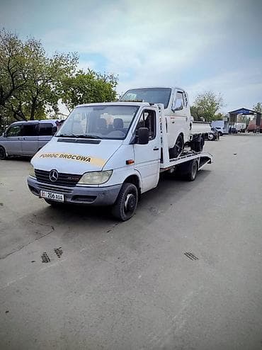 r20 28535: Эвакуатор, Mercedes-Benz, 2002 г., Ломаная — 1