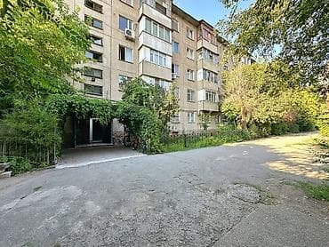 3 комнаты, 58 м², 1000 мелочей 104 серия, 2 этаж, Старый ремонт