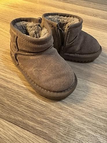 dunk low: Детская обувь, комплект из двух пар: две за 1000 сом 1) Кроссовки — 2