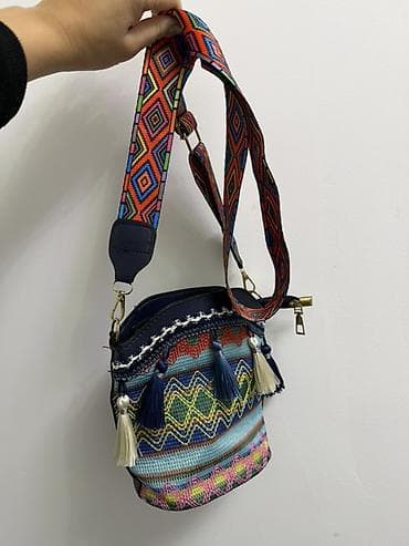 женские платья в бишкеке: Новые (остатки товара) 1) Куртка - Цвет: темно-синий с бежевой — 4