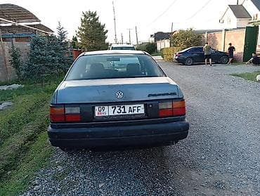 transporter multivan: Volkswagen Passat: 1990 г., Седан — 3