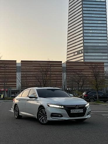 Honda Accord: 2019 г., 2 л, Автомат, Гибрид, Седан