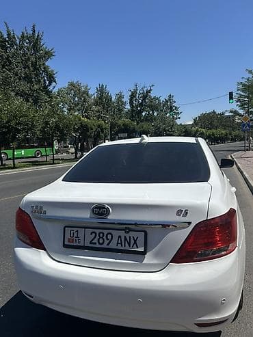 byd e3 цена в бишкеке: BYD E5: 2019 г., 1.6 л, Автомат, Электромобиль, Седан — 6