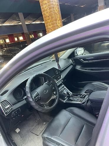 e6 3: Hyundai Grandeur: 2017 г., Автомат, Седан — 4