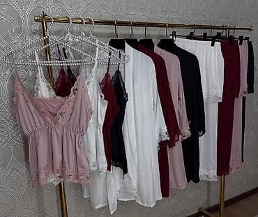 amber elixir: Женские пижамные комплекты с кружевом - Комплекты из легкой — 3