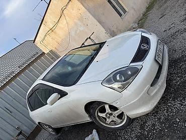 битый ауди: Honda Civic: 2002 г., Хэтчбэк — 4