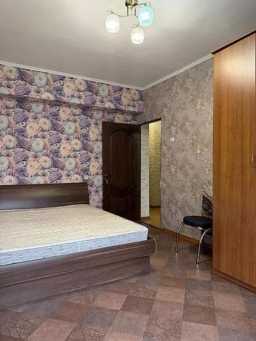 одоно комнатная квартира: 3 комнаты, 80 м², Индивидуалка, 1 этаж, Евроремонт — 3