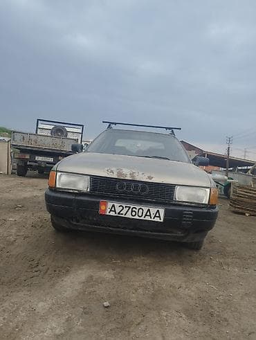 corolla runx: Audi 80: 1989 г., Седан — 4