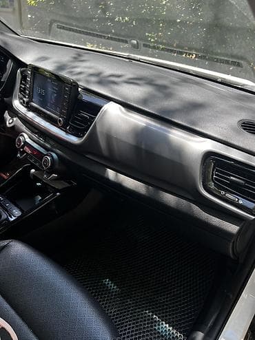 Продажа авто: Kia Stonic: 2019 г., 1.4 л, Автомат, Бензин, Хэтчбэк — 8