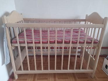 детский аниматор на дом: Детская односпальная кровать, Б/у, Для девочки, Для мальчика, С матрасом, Дерево, Самовывоз — 1