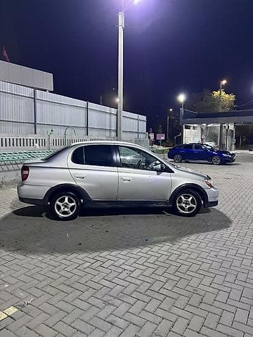 lexus e: Toyota Echo: 2001 г., Автомат, Бензин — 3