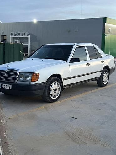 Продажа авто: Mercedes-Benz W124: 1988 г., 2.3 л, Механика, Седан — 3