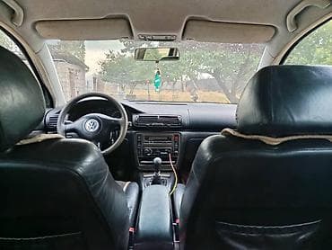 var: Volkswagen Passat Variant: 2001 г., 1.8 л, Механика, Бензин, Универсал — 7