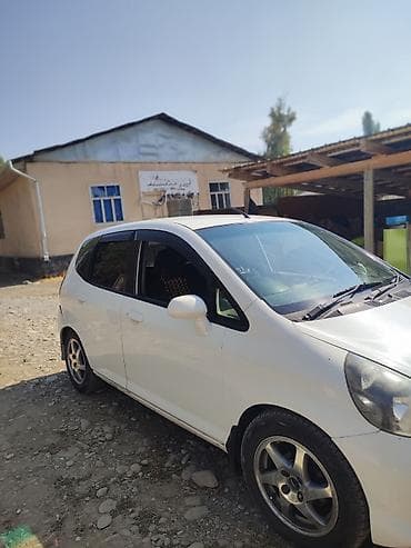 Унаа: Honda Fit: 2003 г., Хетчбек — 4