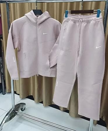 Спортивный костюм Nike Tech Fleece, нежно-розовый (пудровый) цвет