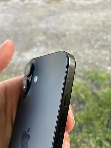 airpods pro 2 цена бишкек: IPhone 16, Колдонулган, 128 ГБ, Кара, Заряддоочу түзүлүш, Каптама, 93 % — 2