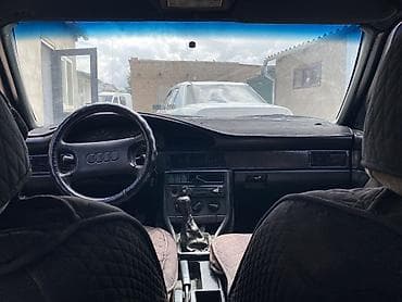 Унаа: Audi 100: 1990 г., 2.2 л, Кол менен иштөөчү, Бензин, Седан — 9