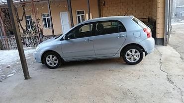 Toyota Corolla: 2005 г., 1.6 л, Автомат, Хэтчбэк — 5