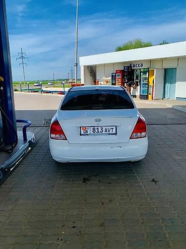 Унаа сатуу: Hyundai Avante: 2002 г., 0.5 л, Кол менен иштөөчү, Бензин, Седан — 1