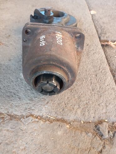 реечный домкрат: Фаркоп Для грузовых авто Howo, Б/у, Самовывоз — 7