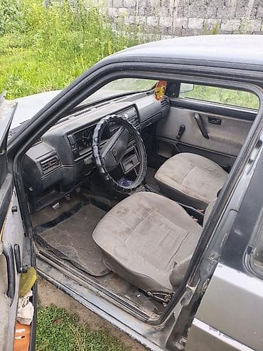 audi a6 2 6: Volkswagen Jetta: 1988 г., Бензин, Седан — 3