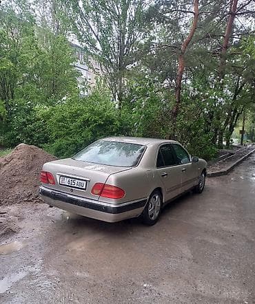 step rf3: Mercedes-Benz E-Class: 1997 г., 2 л, Автомат, Бензин, Седан — 4