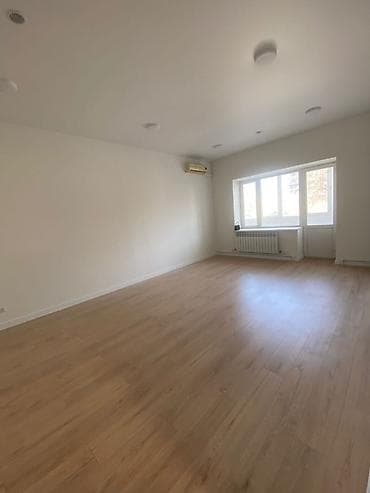 Кыймылсыз мүлк: Кеңселерди ижаралоо, 450 м², Административдик имаратта — 7